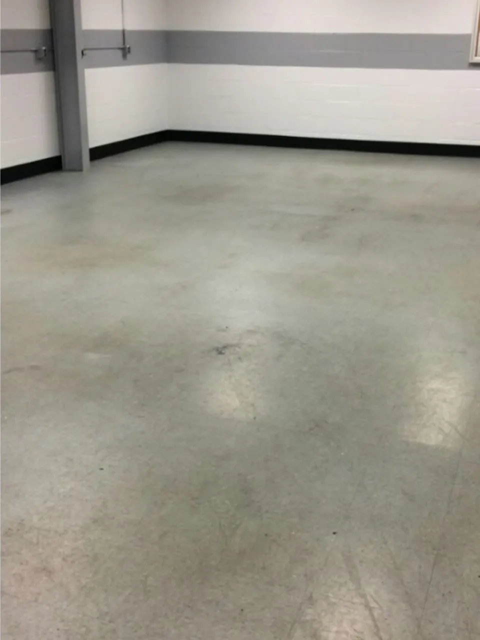 Before Floor Stripping And Waxing ()